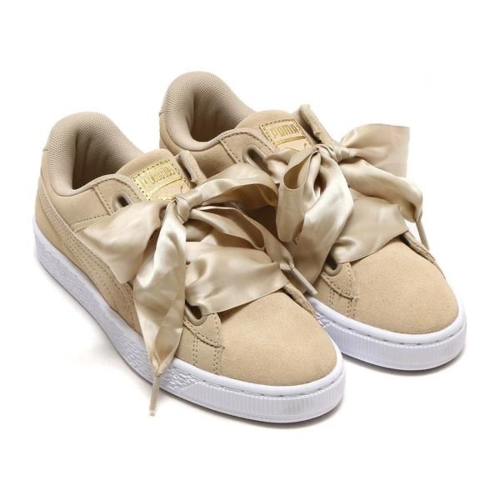 Puma Suede Heart Safari Women’s Size 7 Pink Shoes